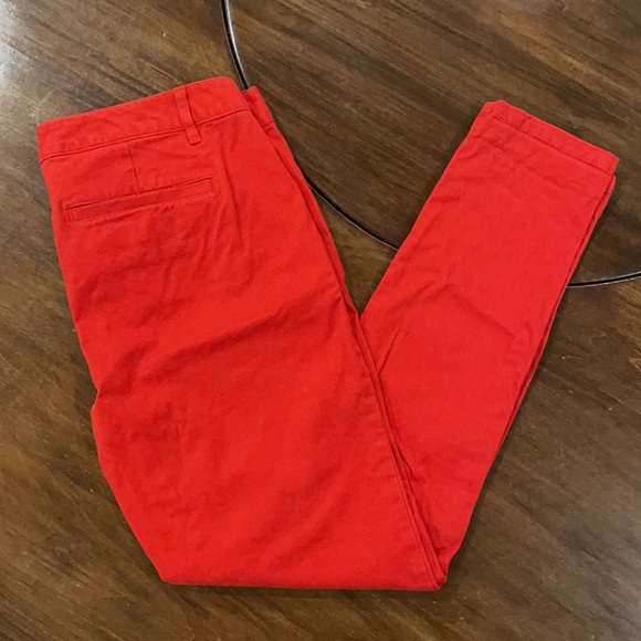 NWOT GAP skinny mini red khakis - Picture 2 of 7